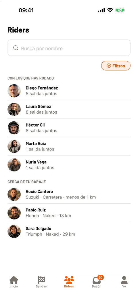 Captura de la app: la pestaña Riders, con el buscador y los riders cerca de tu garaje